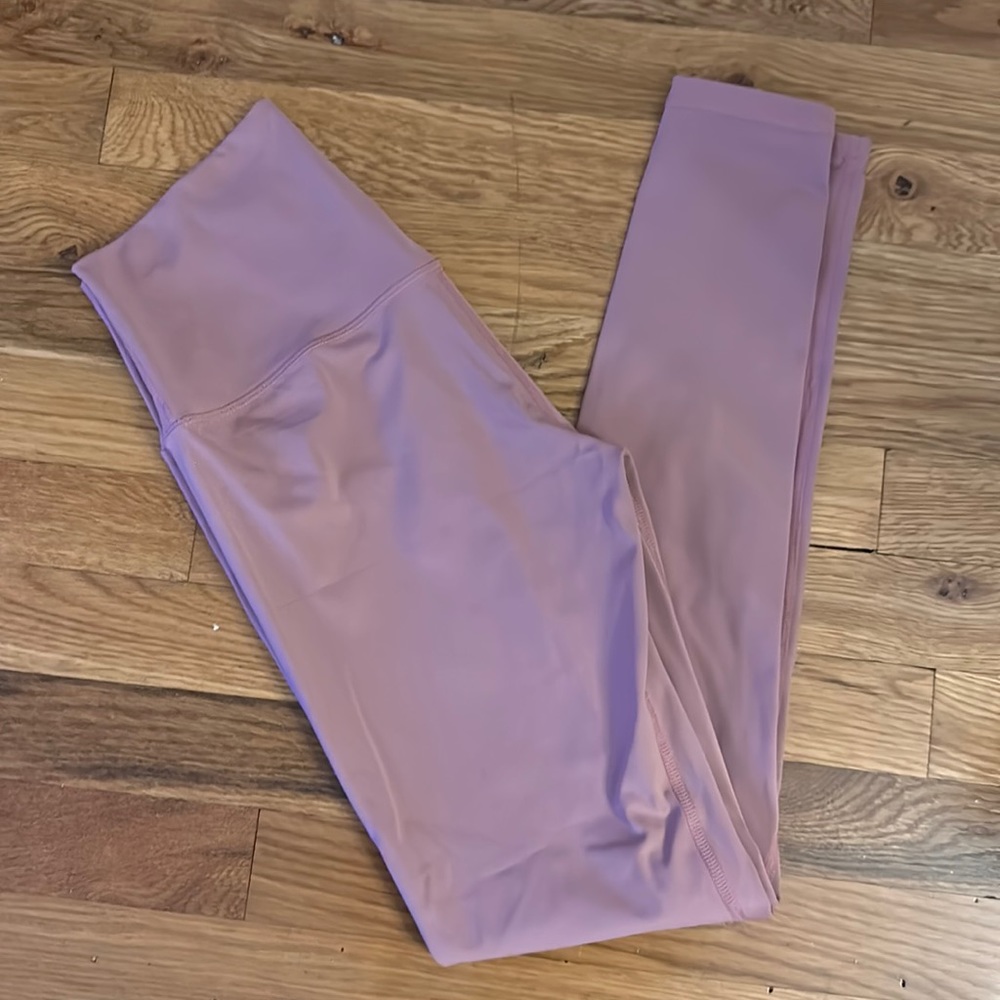NWOT Gianni Bini Leggings